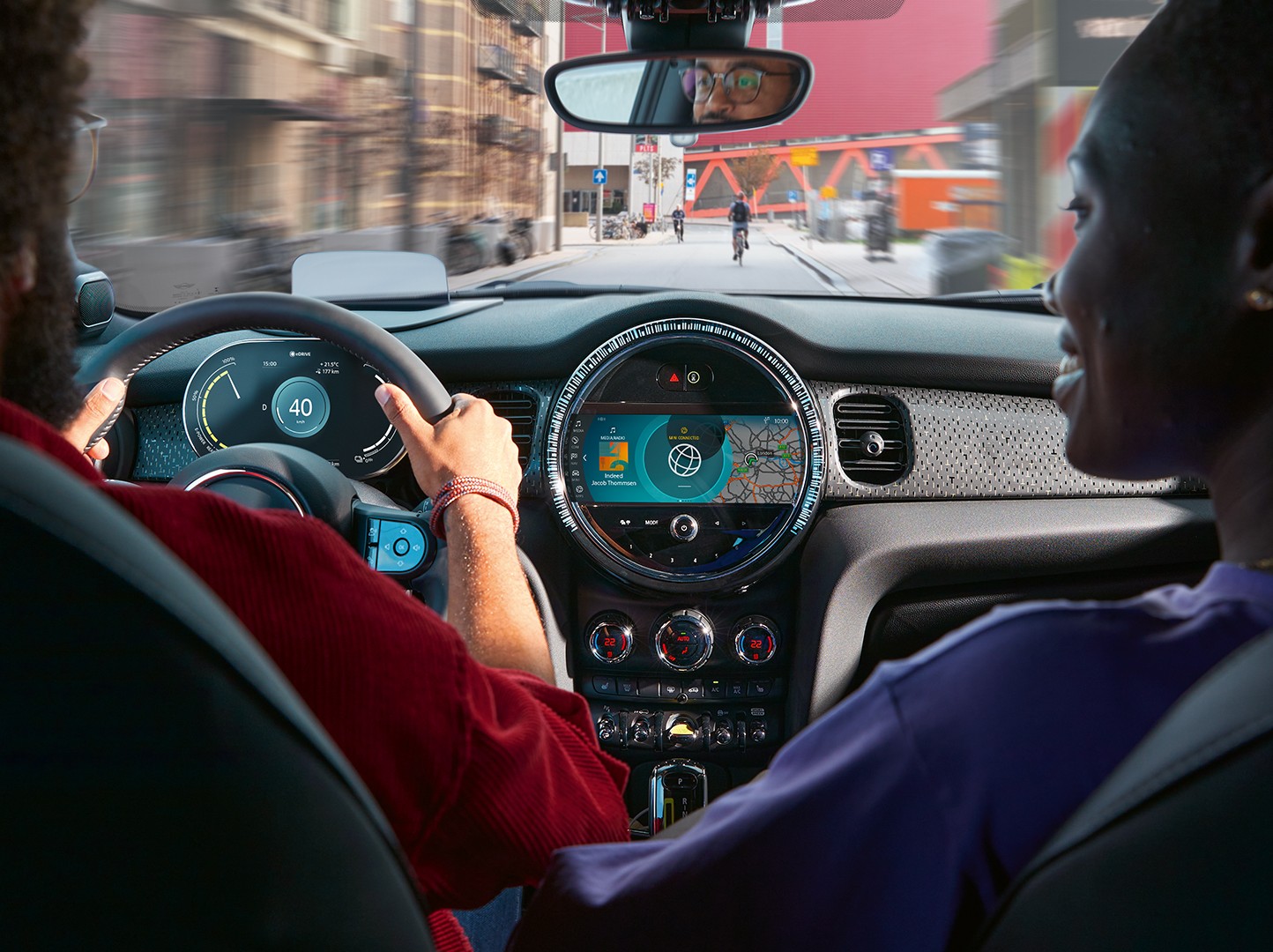 mini - connected week - teaser